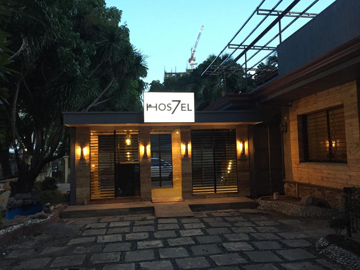 Hostel Seven Cebu Stadt Exterior foto